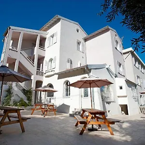  Apartment Aragon